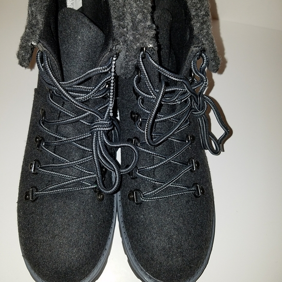 Catherine Malandrino ankle boot, size 9, NWT - Picture 3 of 5